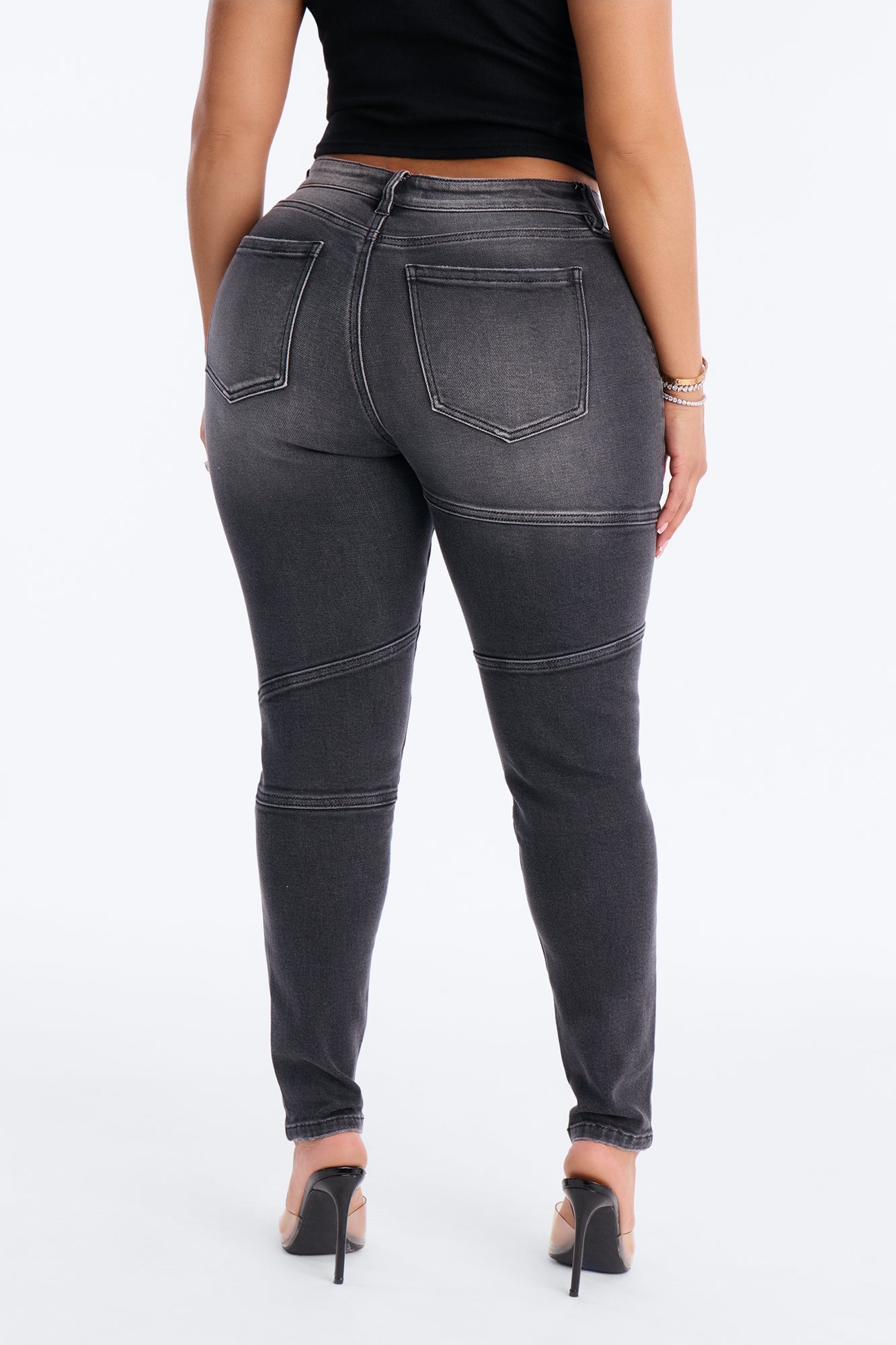 Back Seat Driver Stretch Skinny Jeans - Black Wash