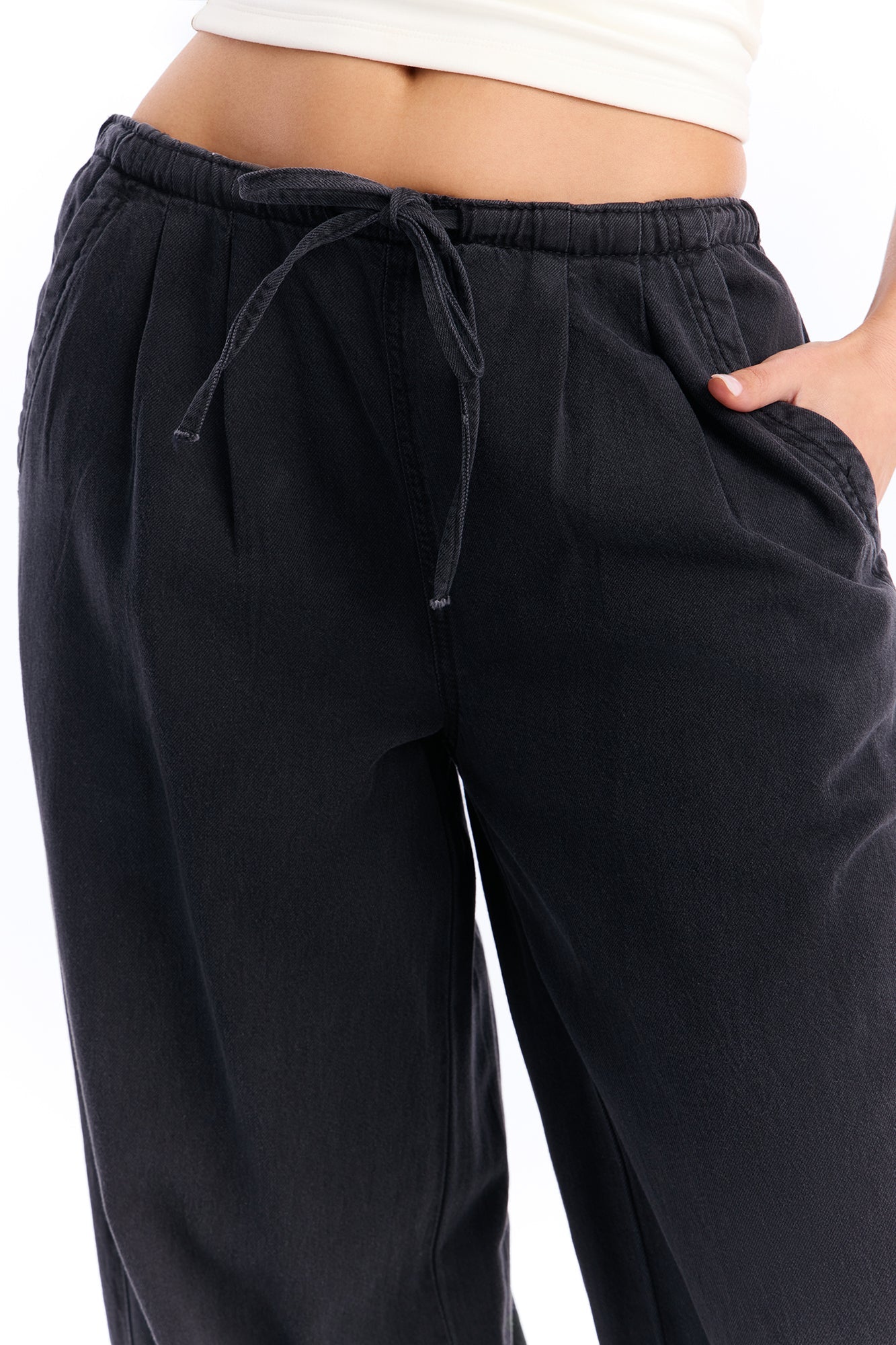Baeside Tie Waist Wide Leg Jeans - Black