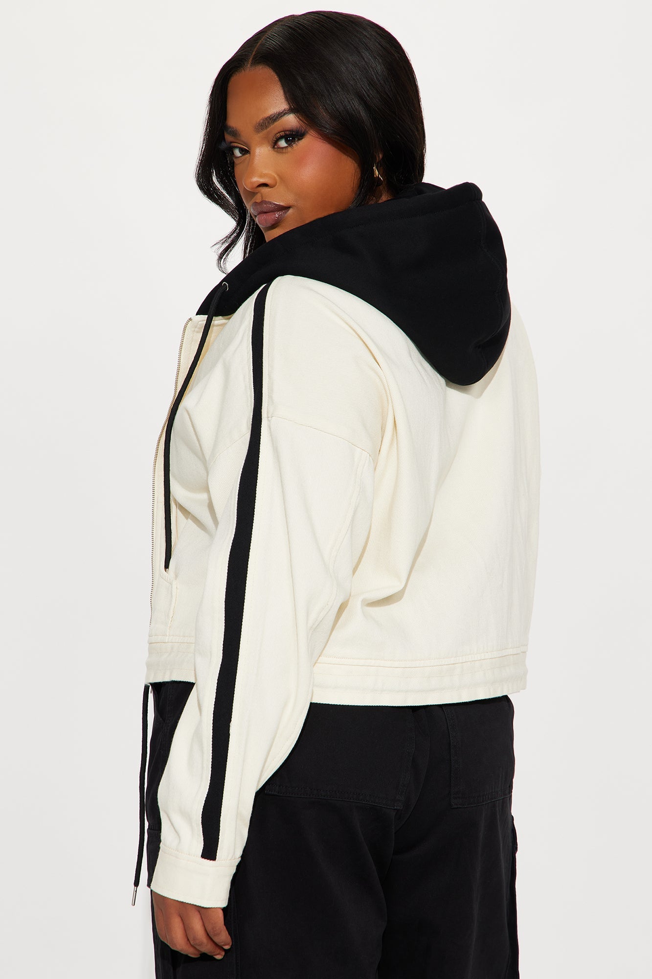 Catch Up Hooded Twill Jacket - Cream