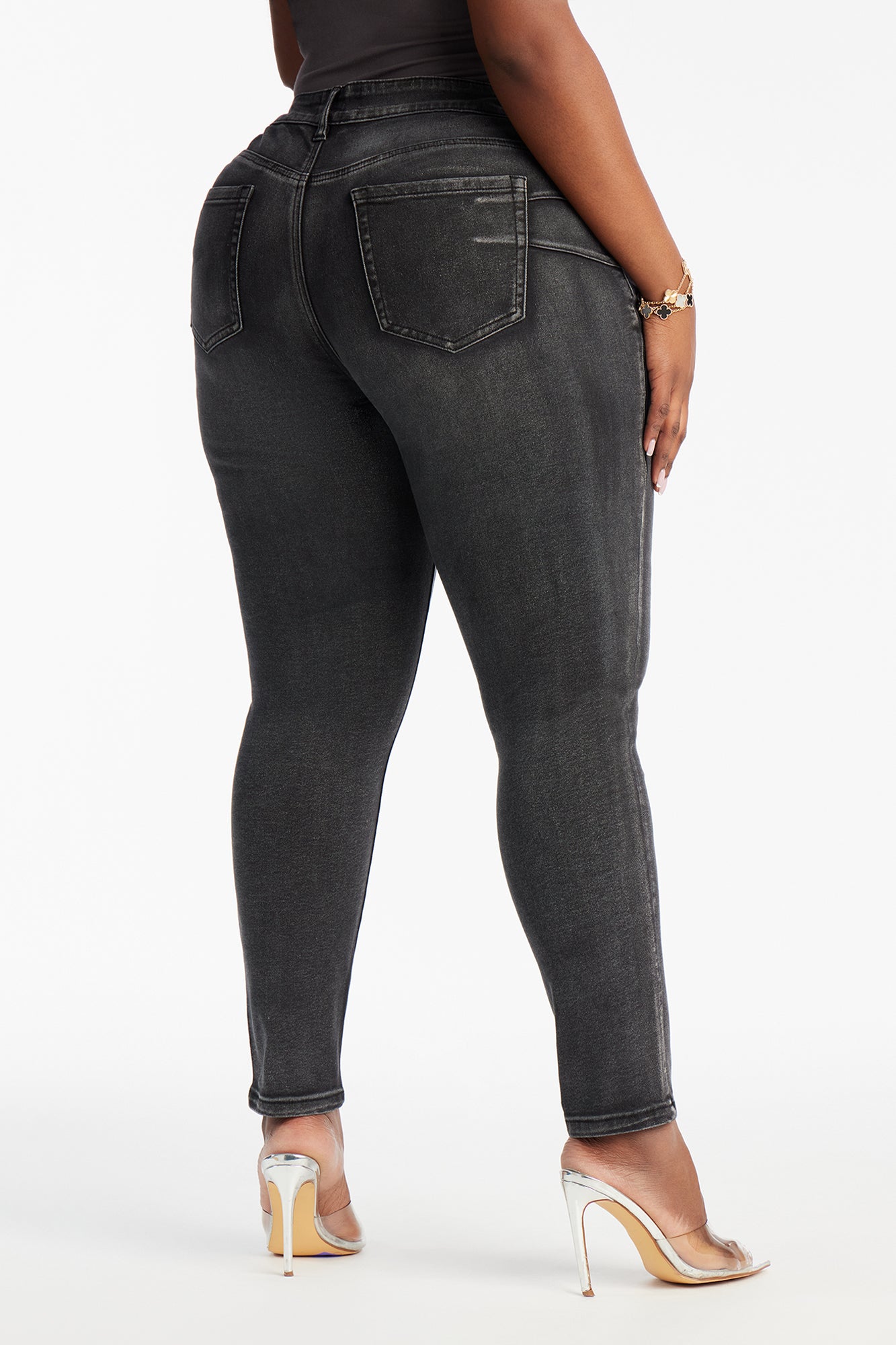 She's An Icon Curvy Stretch Skinny Jeans - Black Wash