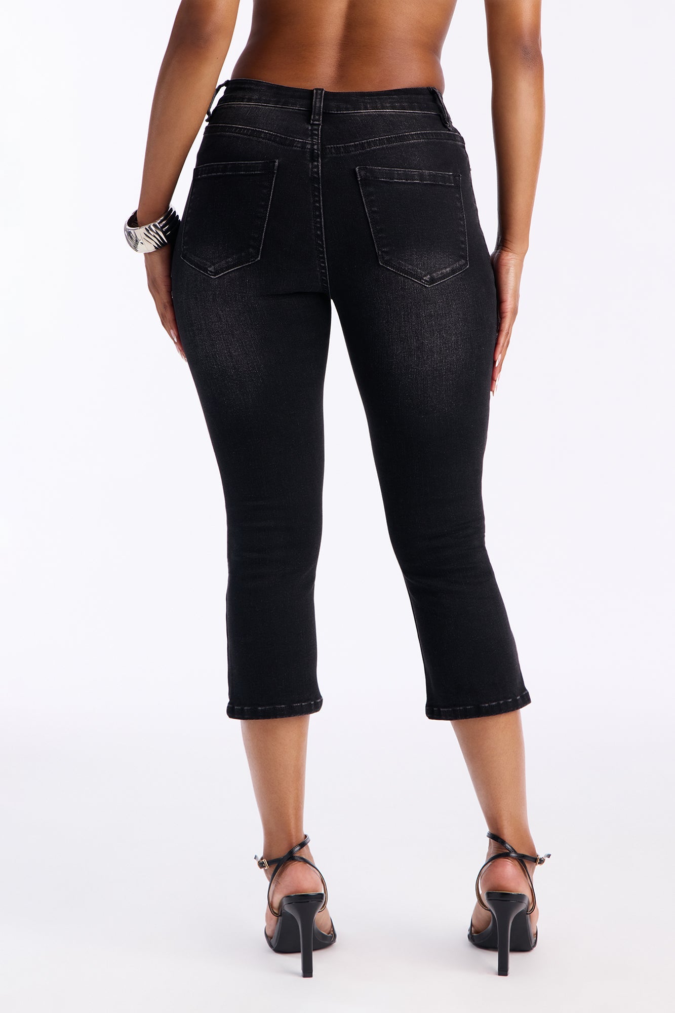 Step To It Skinny Capri Jeans - Black Wash